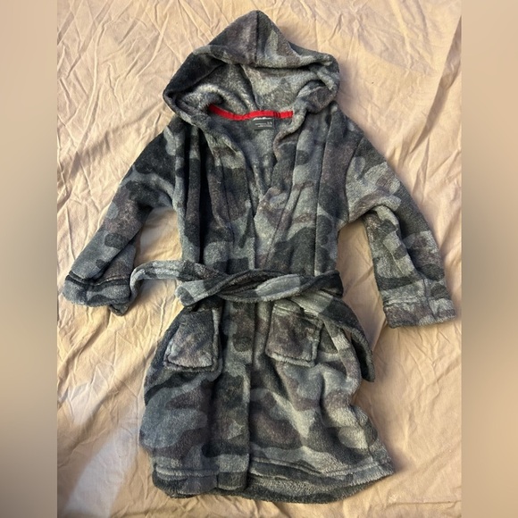 Kids Camouflage Pajama Robe - Picture 4 of 4